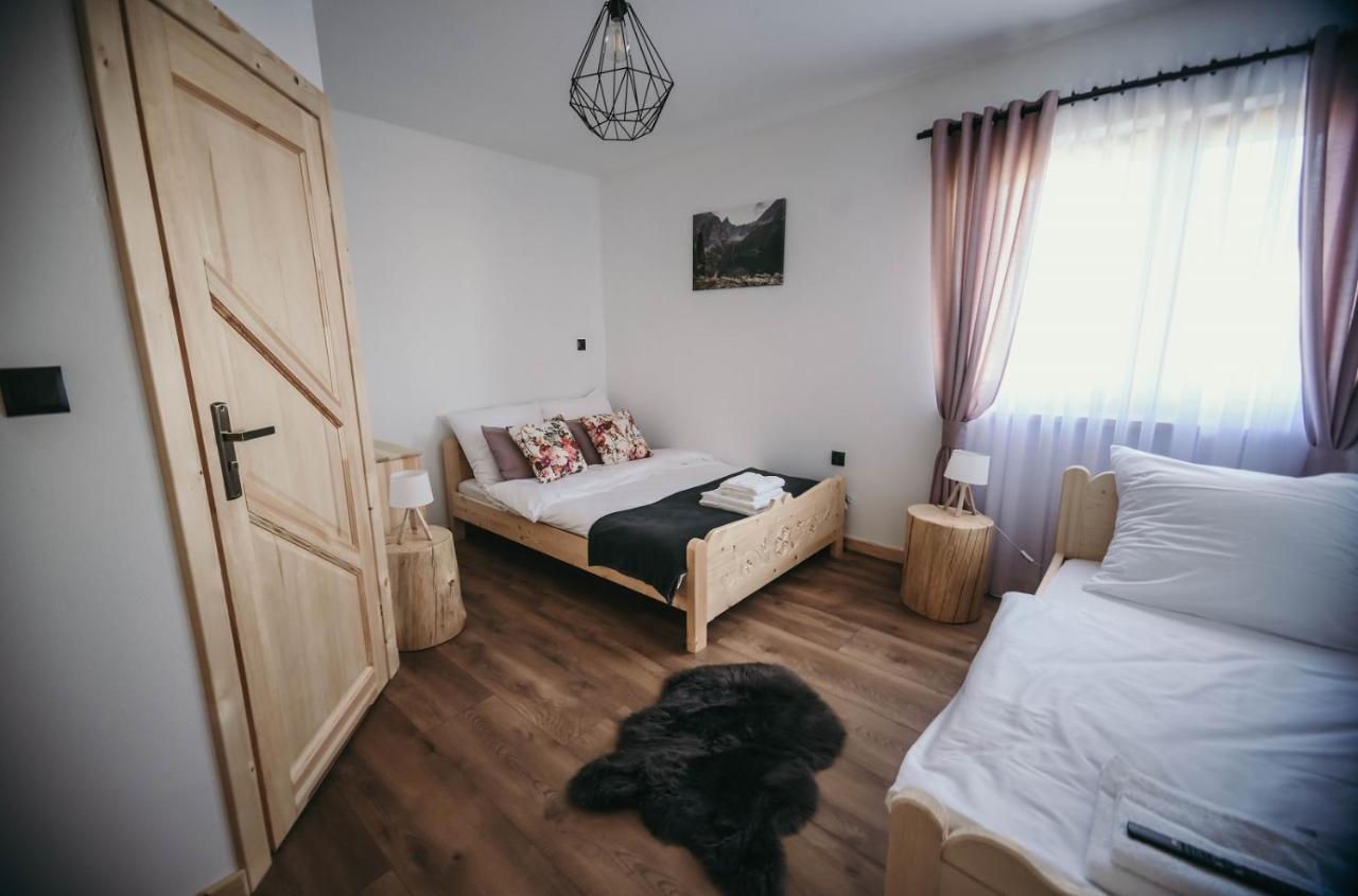 Tarasowka U Zajaca Bed & Breakfast Czerwienne Eksteriør bilde