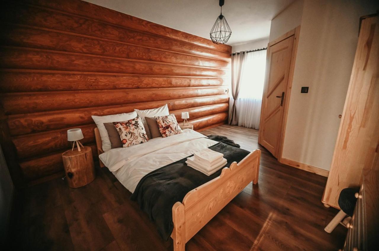 Tarasowka U Zajaca Bed & Breakfast Czerwienne Eksteriør bilde