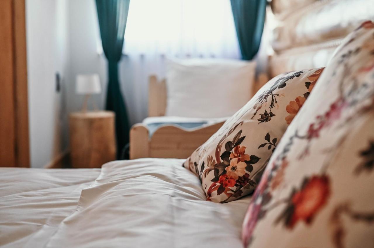 Tarasowka U Zajaca Bed & Breakfast Czerwienne Eksteriør bilde